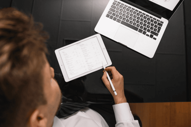 Digital Notes that Sync Everywhere: Exploring Zoho Notebook